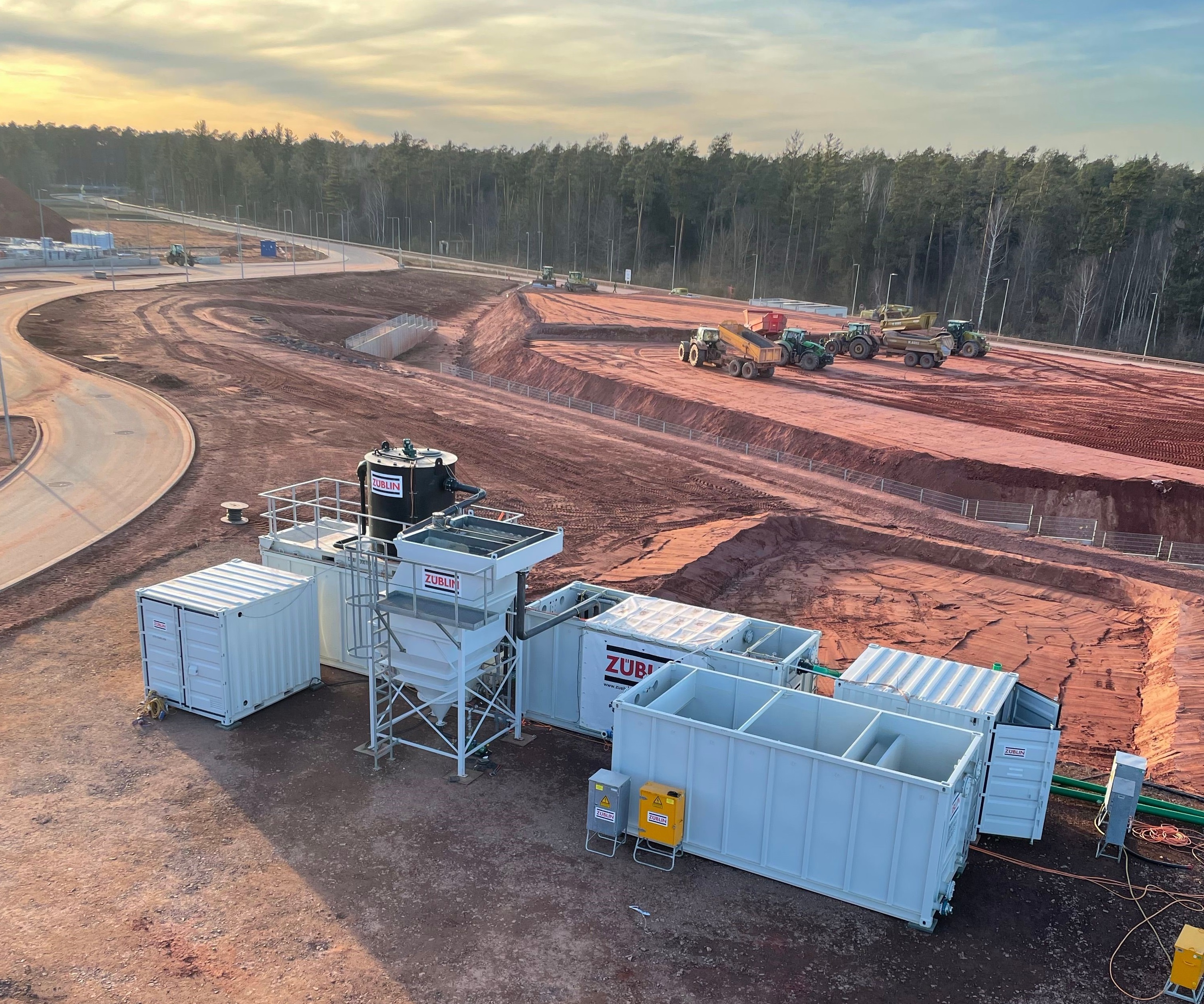 Picture of the construction water purification plant on the grounds of the US military hospital in Weilerbach