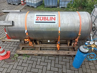 Cultivation container with bacteria for stimulation