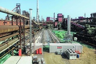 Large-scale refurbishment using solid heat sources