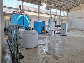 Groundwater purification system for chromate removal.